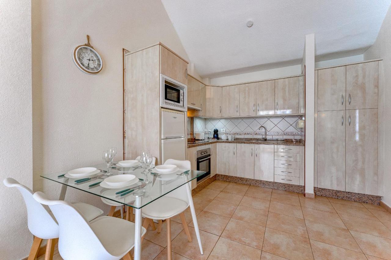 Pretty 1B Apartment In Diamantes 2, Heated Pool Los Cristianos  Esterno foto