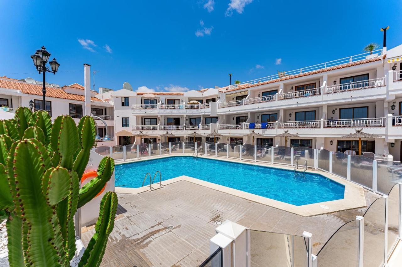 Pretty 1B Apartment In Diamantes 2, Heated Pool Los Cristianos  Esterno foto